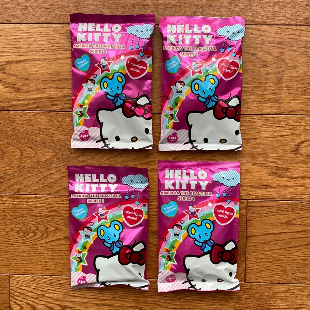 4/$70 Hello Kitty Mini Figures (4 pk)